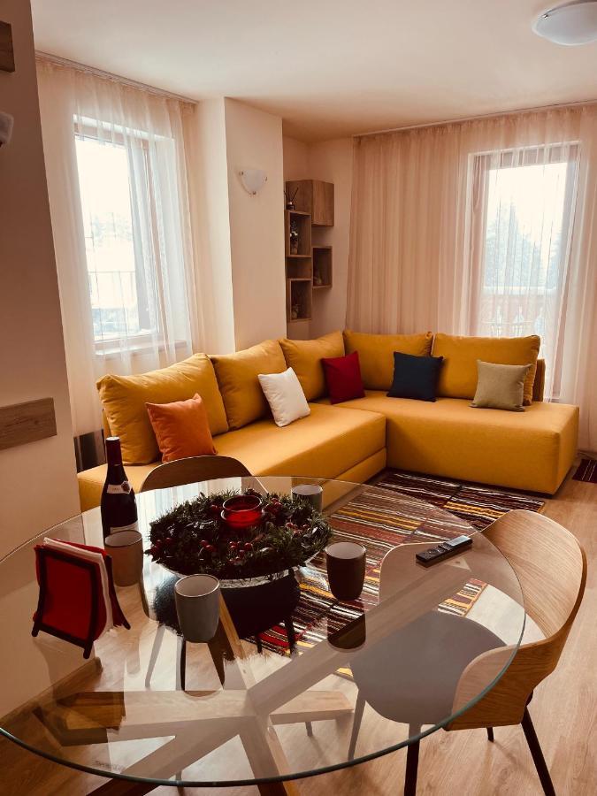 Grand Resort Luxury Apartment بامبوروفو المظهر الخارجي الصورة